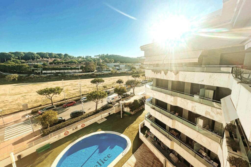 Con Piscina Y Parking Mas Blau Apartment Lloret de Mar