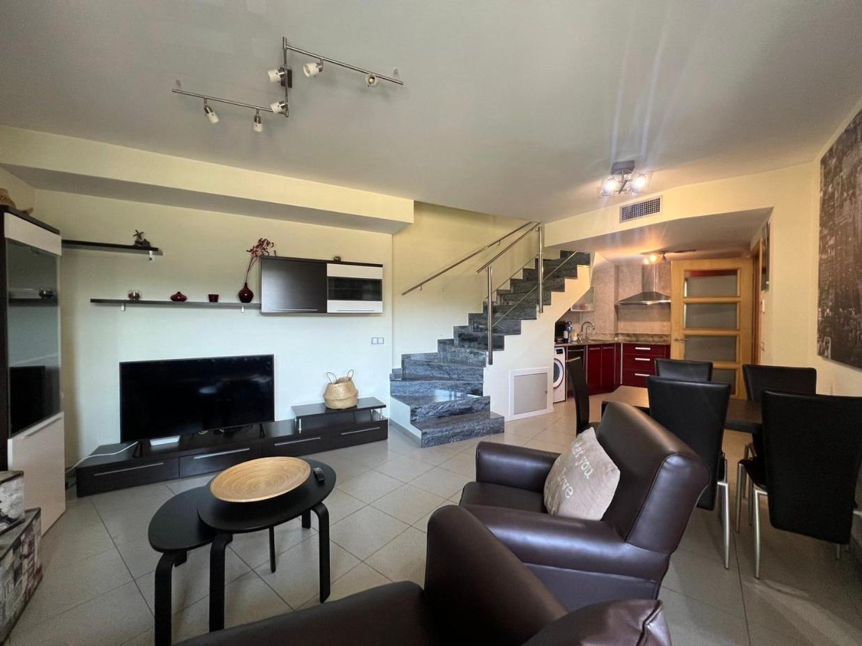 Apartment Con Piscina Y Parking Mas Blau