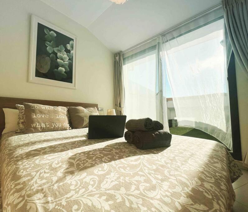 Con Piscina Y Parking Mas Blau Apartament *