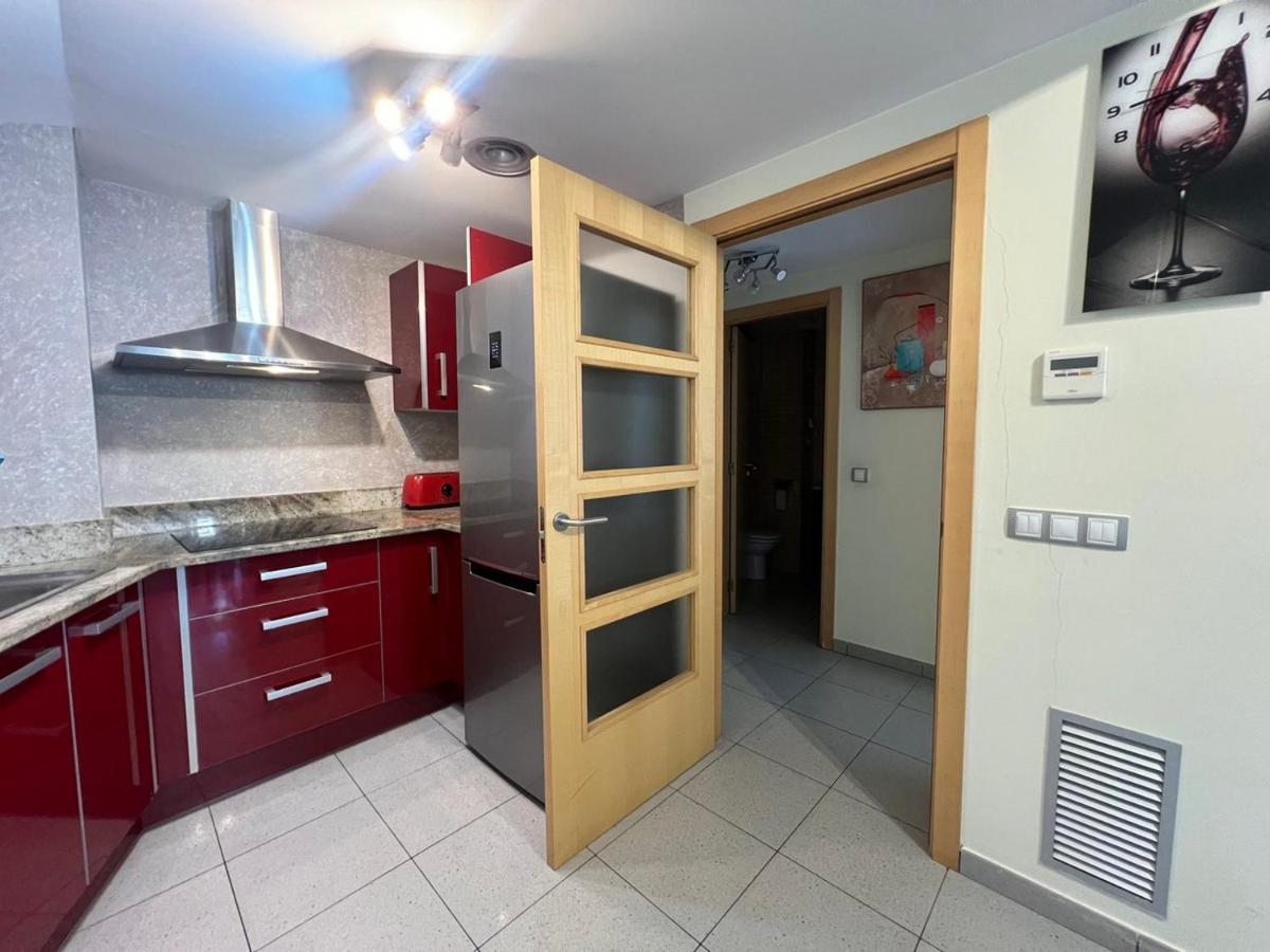 Con Piscina Y Parking Mas Blau Apartament *