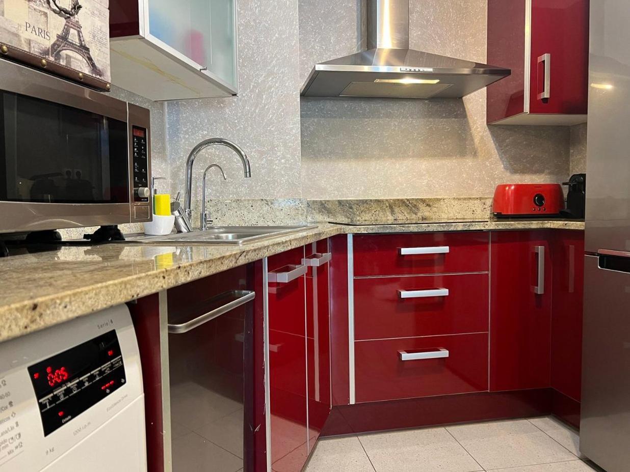 Con Piscina Y Parking Mas Blau Apartament *
